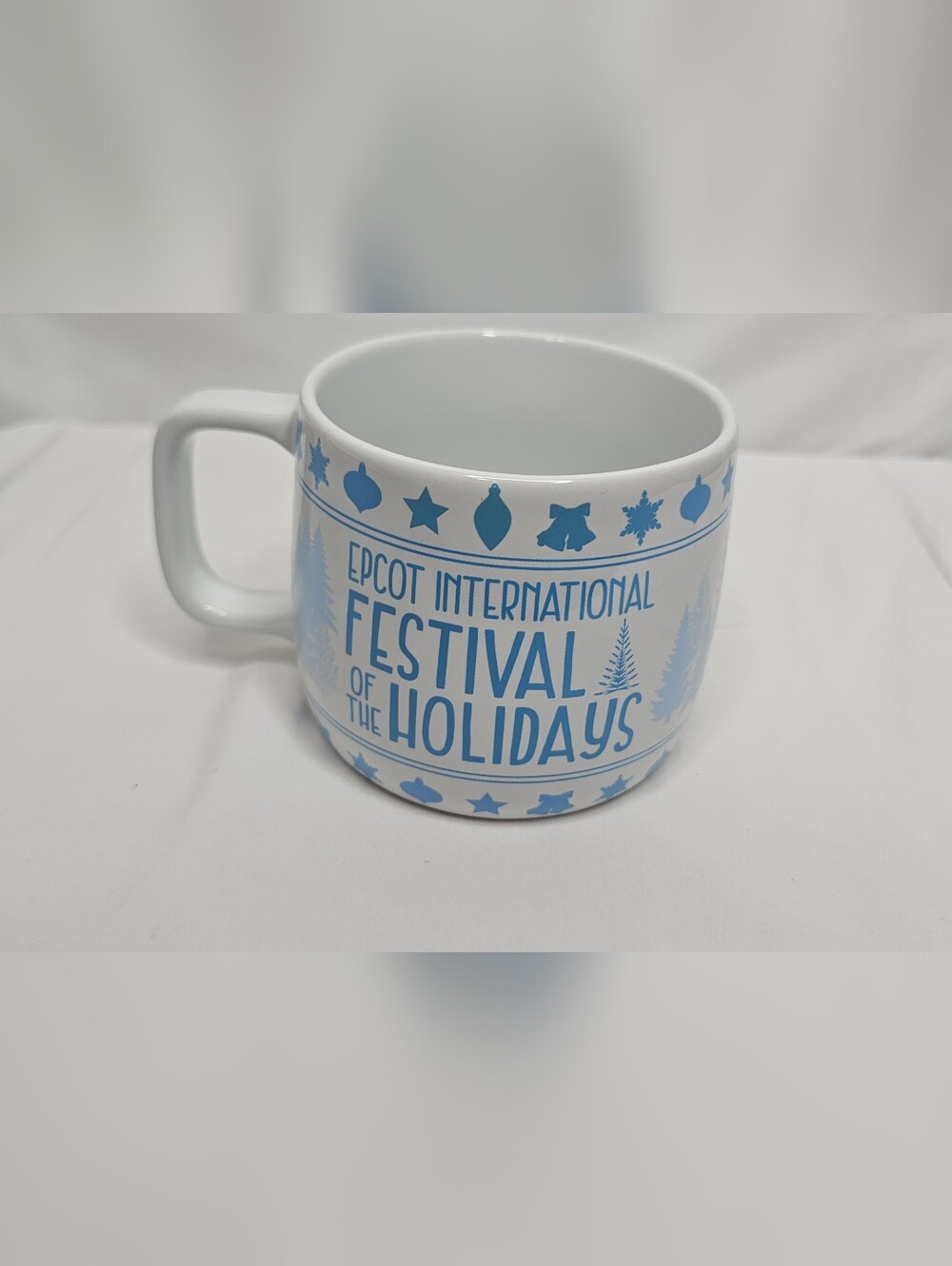 Disney World 50th Anniversary EPCOT Festival of the Holidays 2021 Mug Olaf Sven